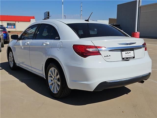 2012 Chrysler 200 Touring