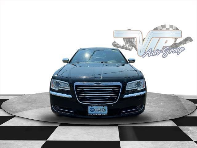 2012 Chrysler 300 Limited