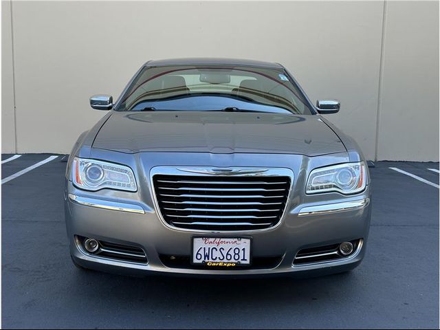 2012 Chrysler 300 Limited