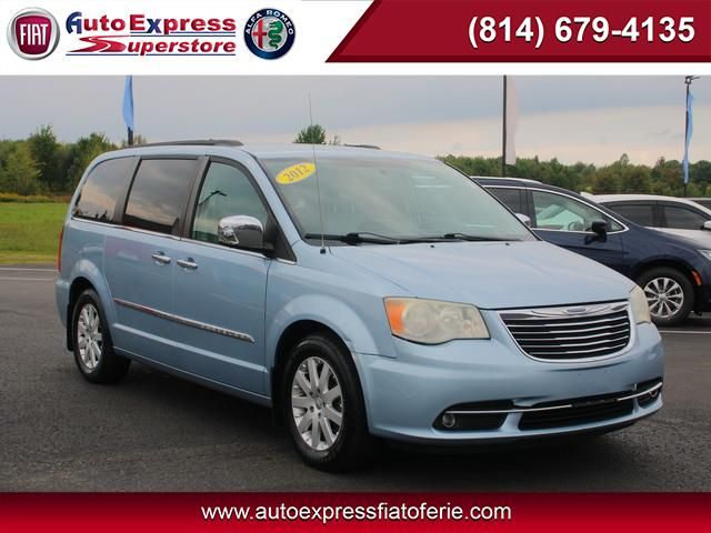 2012 Chrysler Town & Country Touring-L