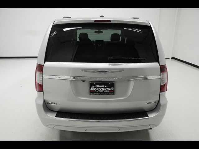 2012 Chrysler Town & Country Limited