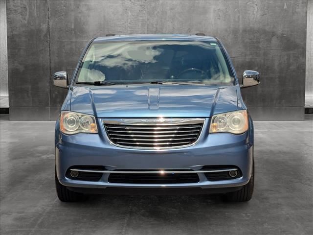 2012 Chrysler Town & Country Limited