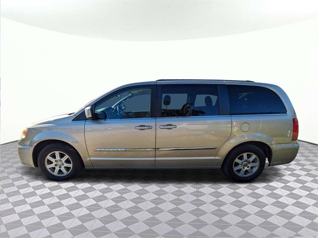 2012 Chrysler Town & Country Touring