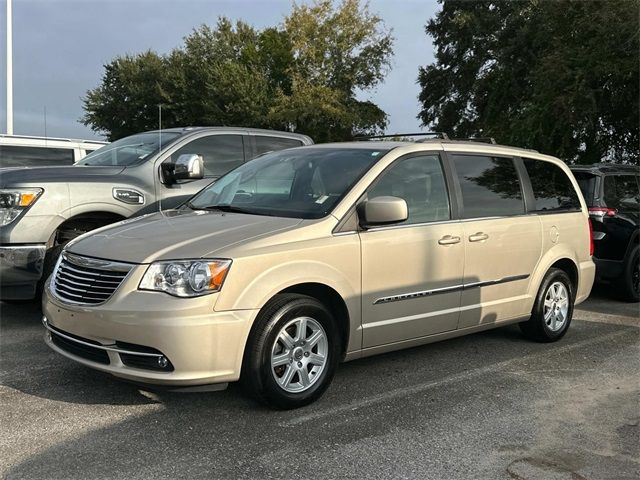 2012 Chrysler Town & Country Touring