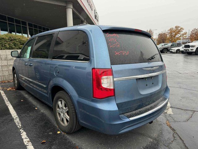 2012 Chrysler Town & Country Touring