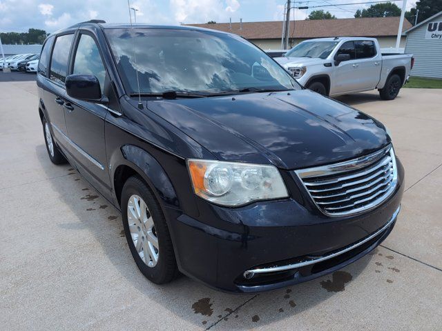 2012 Chrysler Town & Country Touring