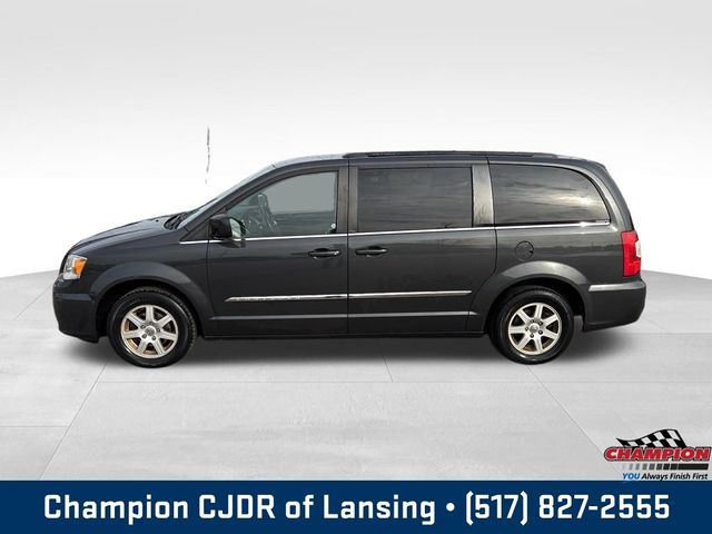 2012 Chrysler Town & Country Touring