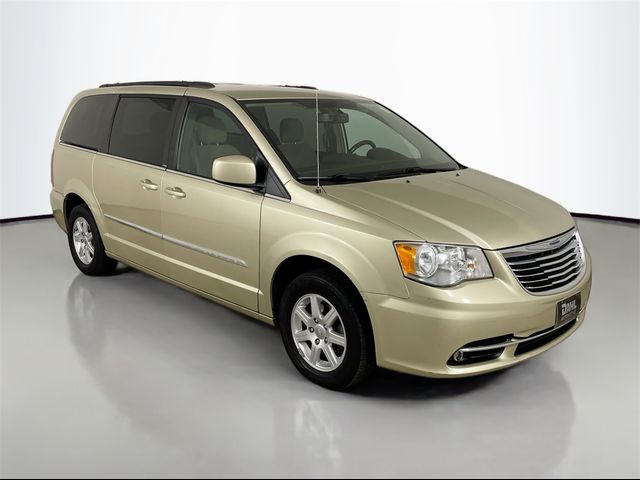 2012 Chrysler Town & Country Touring