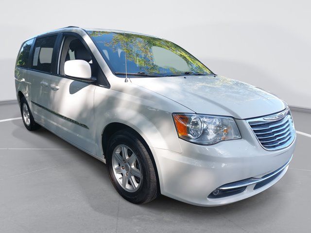 2012 Chrysler Town & Country Touring