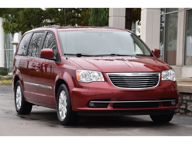 2012 Chrysler Town & Country Touring