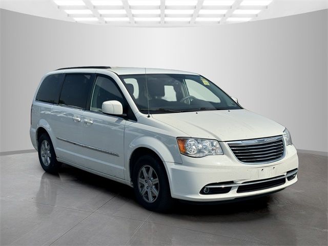 2012 Chrysler Town & Country Touring