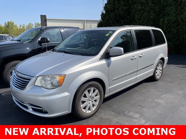 2012 Chrysler Town & Country Touring