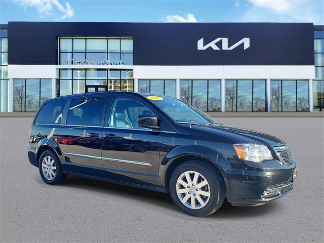 2012 Chrysler Town & Country Touring