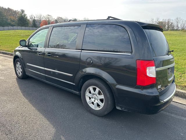 2012 Chrysler Town & Country Touring