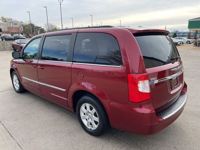 2012 Chrysler Town & Country Touring