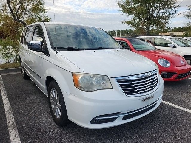 2012 Chrysler Town & Country Touring-L