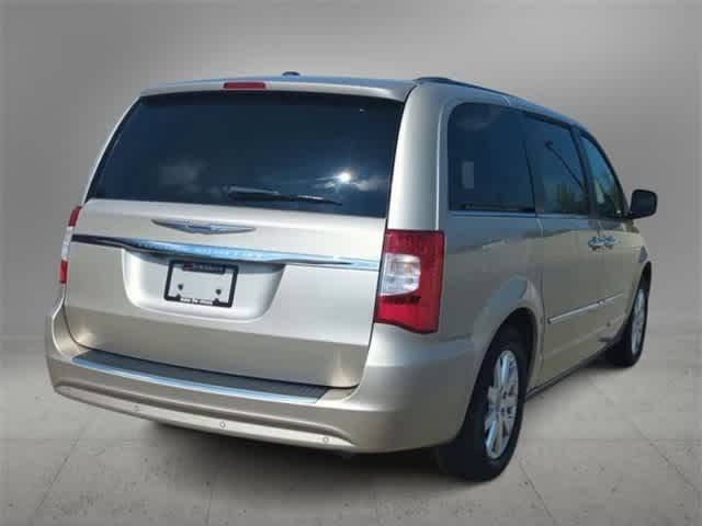 2012 Chrysler Town & Country Touring-L