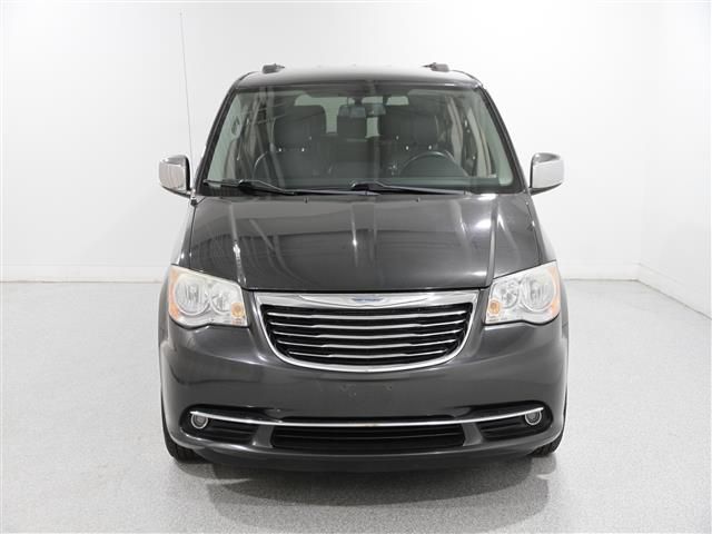 2012 Chrysler Town & Country Touring-L