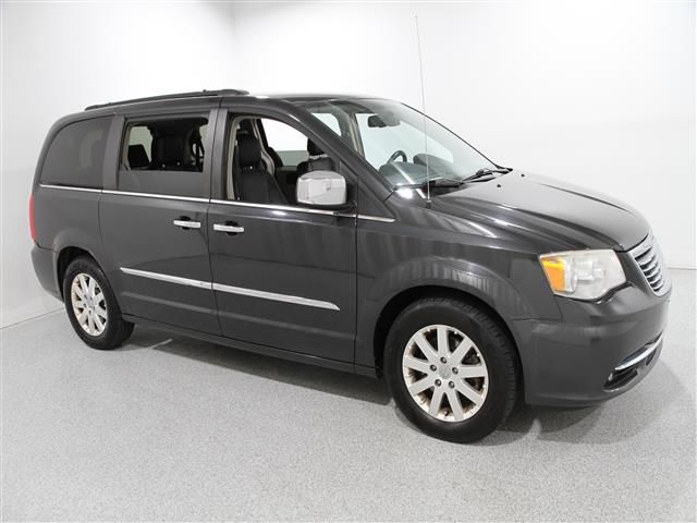 2012 Chrysler Town & Country Touring-L