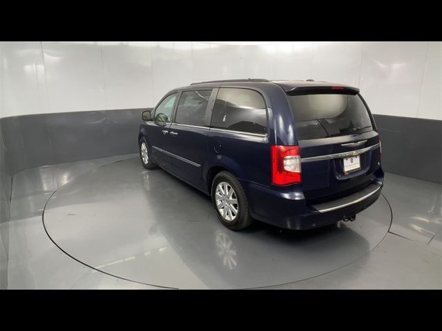 2012 Chrysler Town & Country Touring-L