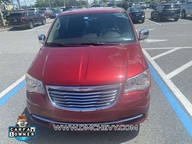 2012 Chrysler Town & Country Touring-L