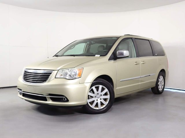 2012 Chrysler Town & Country Touring-L