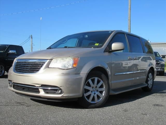 2012 Chrysler Town & Country Touring