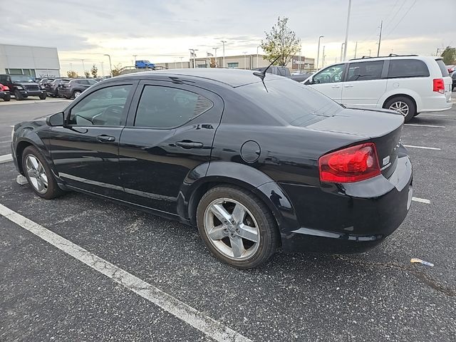 2012 Dodge Avenger SE