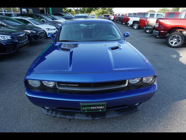 2012 Dodge Challenger SXT Plus