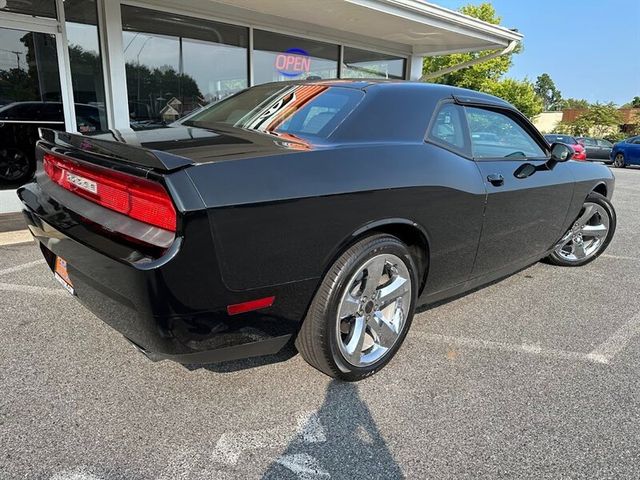 2012 Dodge Challenger SXT Plus