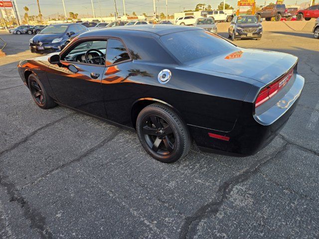 2012 Dodge Challenger SXT