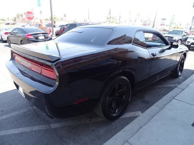 2012 Dodge Challenger SXT