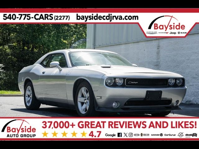 2012 Dodge Challenger SXT