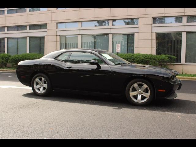 2012 Dodge Challenger SXT
