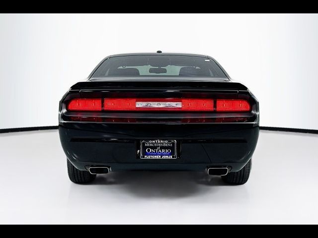 2012 Dodge Challenger SXT Plus