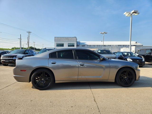 2012 Dodge Charger SE