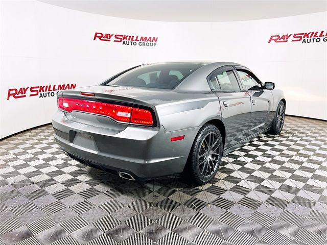 2012 Dodge Charger SE