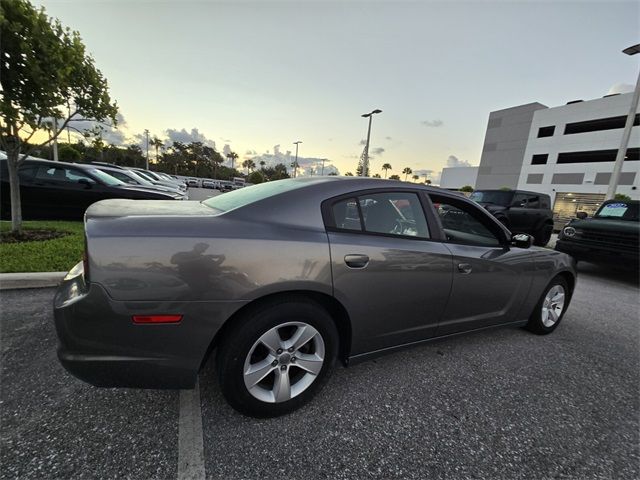 2012 Dodge Charger SE