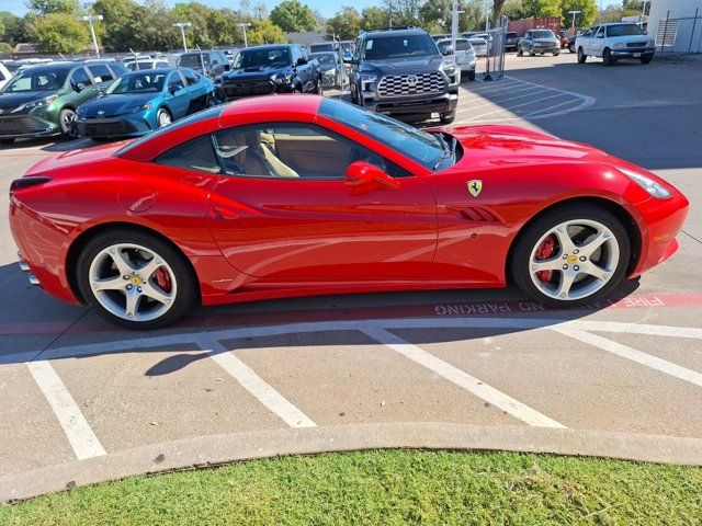 2012 Ferrari California Base