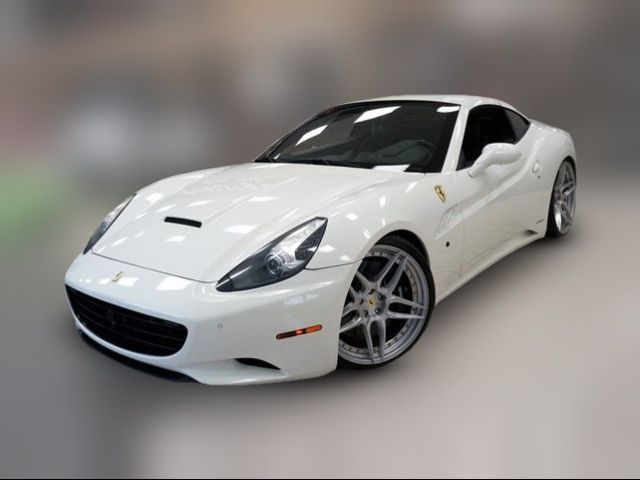 2012 Ferrari California Base