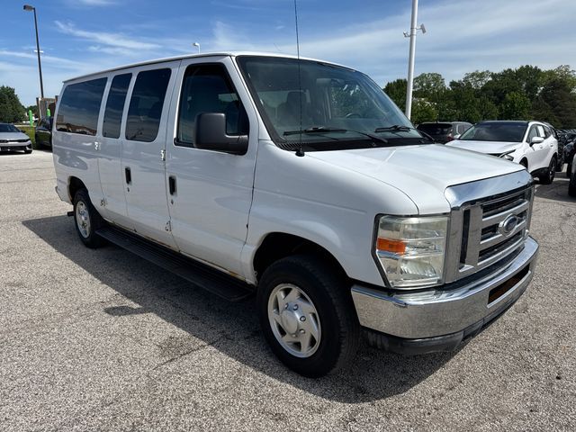 2012 Ford Econoline XLT