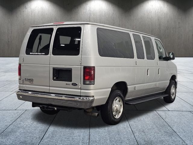 2012 Ford Econoline XLT