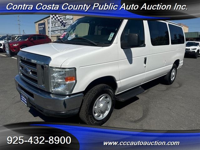 2012 Ford Econoline XLT