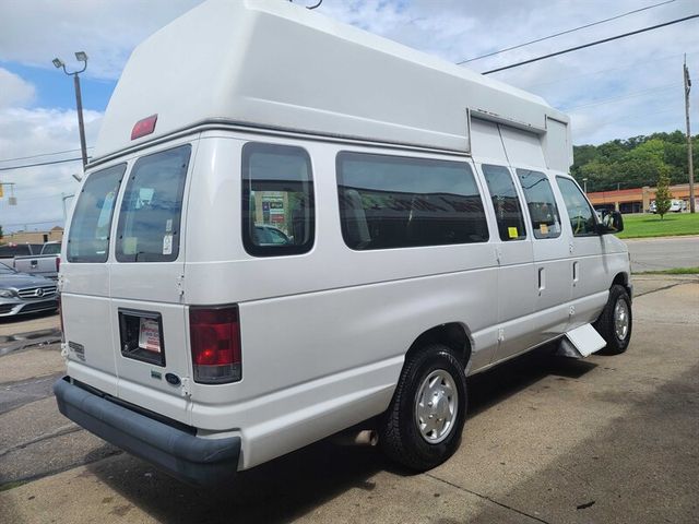 2012 Ford Econoline 