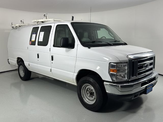 2012 Ford Econoline Super Duty Commercial