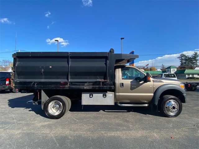 2012 Ford F-550 