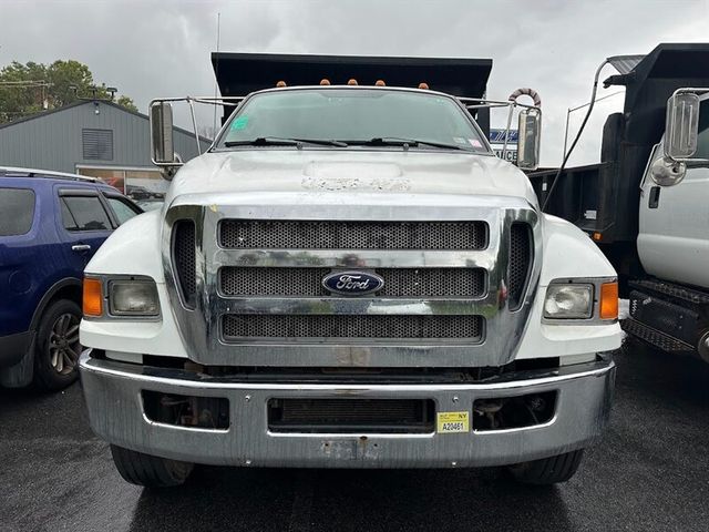 2012 Ford F-750 XL Straight Frame