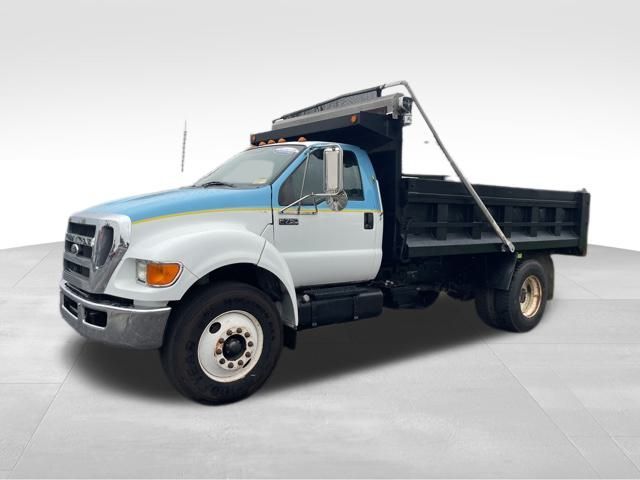 2012 Ford F-750 XLT Straight Frame