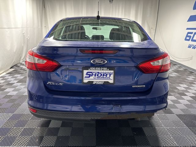 2012 Ford Focus S