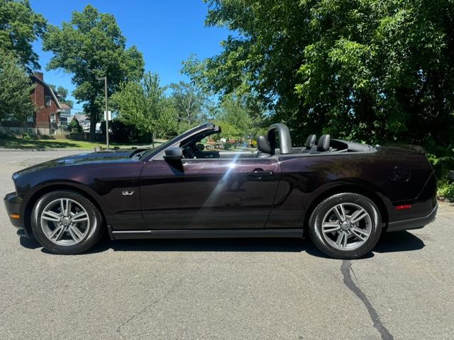 2012 Ford Mustang V6 Premium